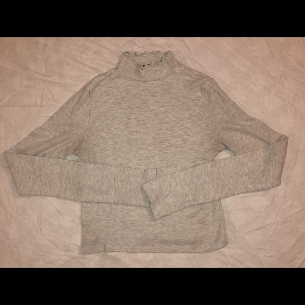 Brandy Melville mock neck long sleeve ruffle